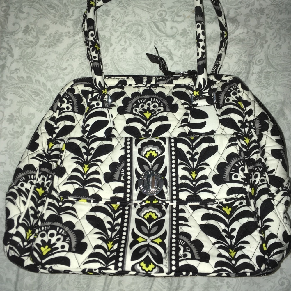 NWOT VERA BRADLEY TOTE, NEVER USED